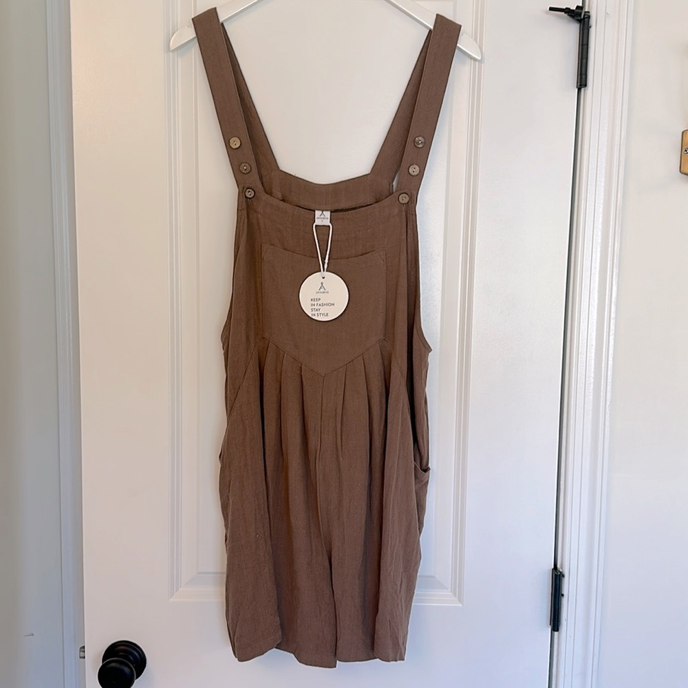 NWT Overall Romper